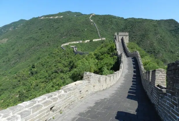 muraille de chine avec enfants