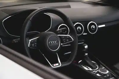 intérieur d'une voiture Audi